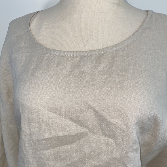 For Cynthia top in cream Medium NWT - Picture 4 of 9